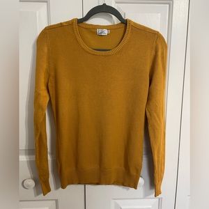 Cielo designed in California, knit top